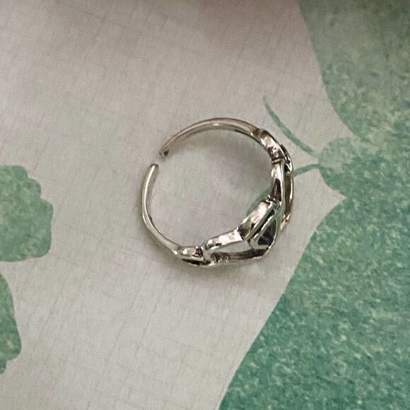 Sterling Silver Hearts Toe Midi Ring Midi Ring - Picture 4 of 4